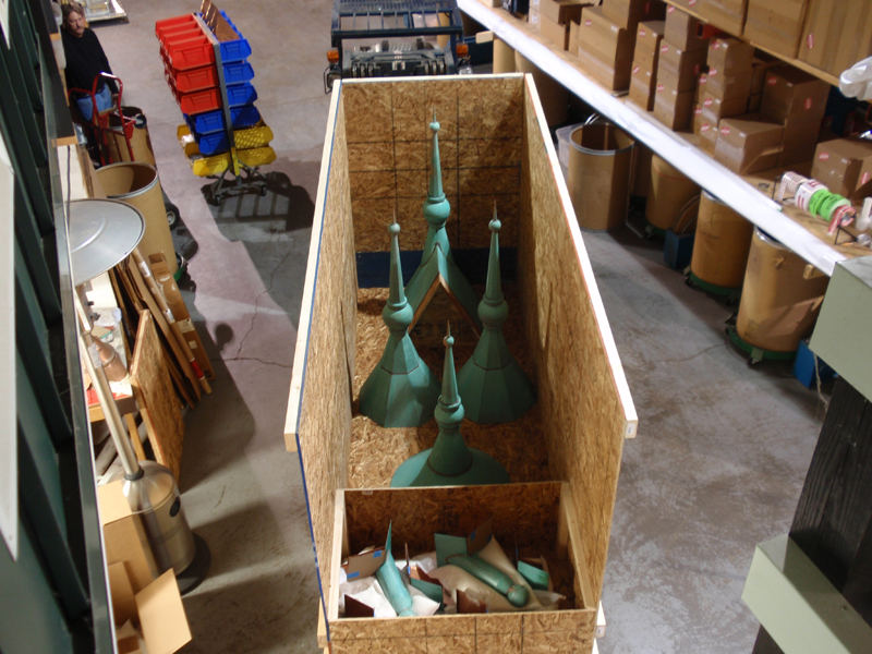 Large Crate for Finials, Cresting, Ridge, and Terminators with Instapak